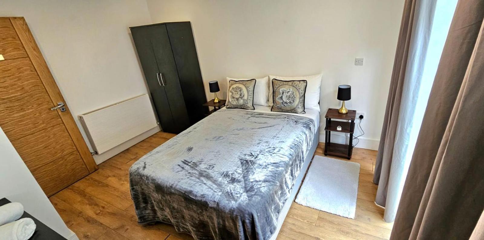 Oliver Double Room London Bagian luar foto